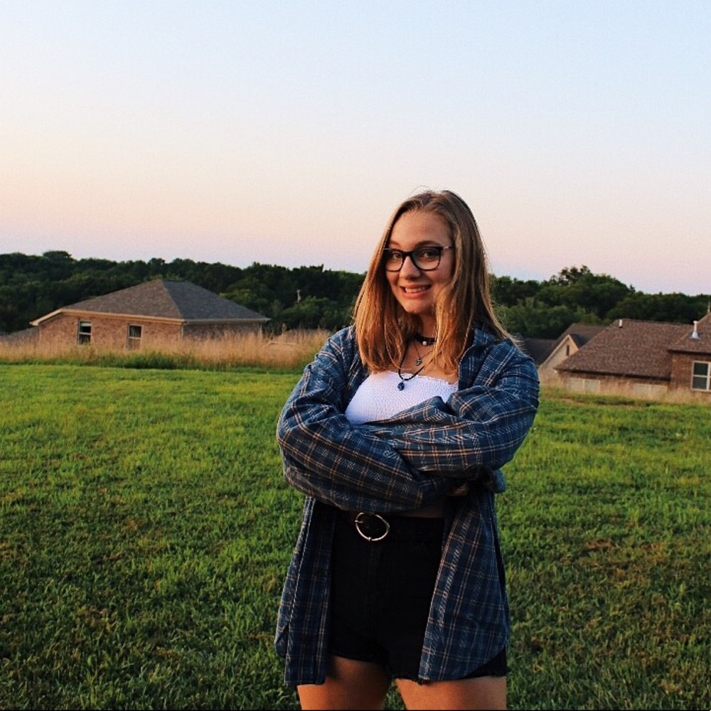 Meet your Posher, Emma
